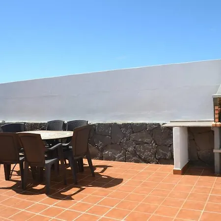 Manuel -lanzarote فيلة بلايا بلانكا